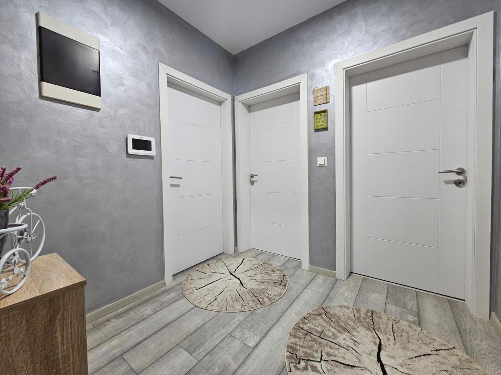 Superb 1 Bedroom In The Best Zone Of The City. Ferizaj Exterior foto